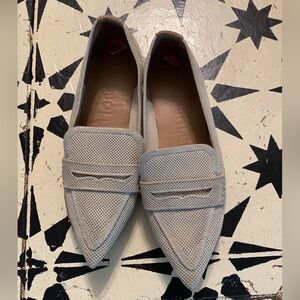 AEROSOLES Women's Cream Loafers